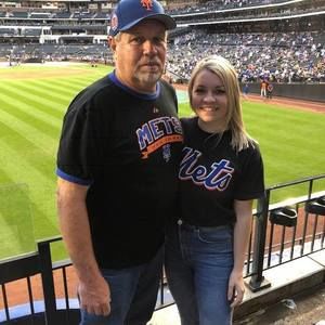 Meet your Posher, Robin